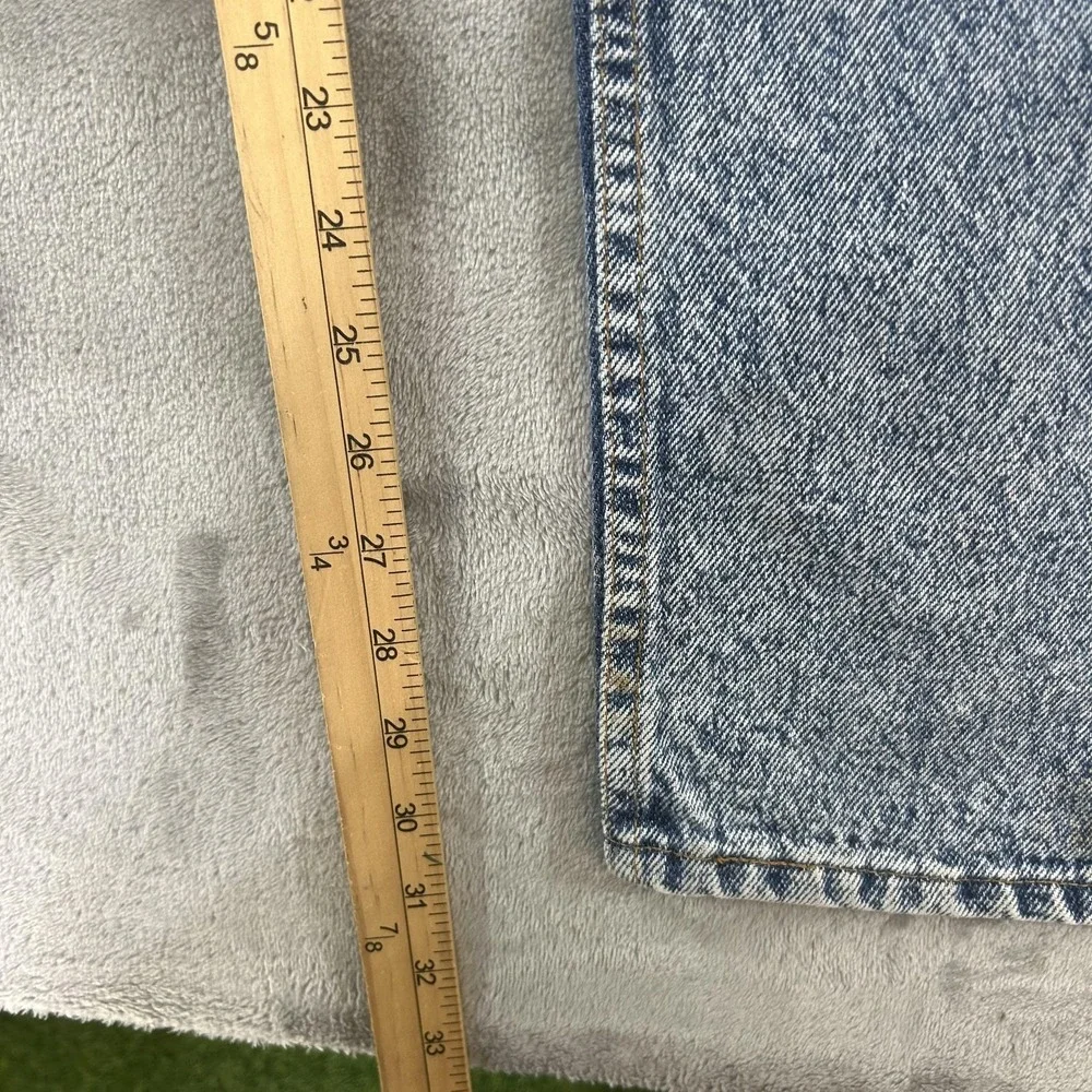 Levi's 505 Jeans Mens 30x32 Blue Med Wash Regular Straight Denim Pants Casual